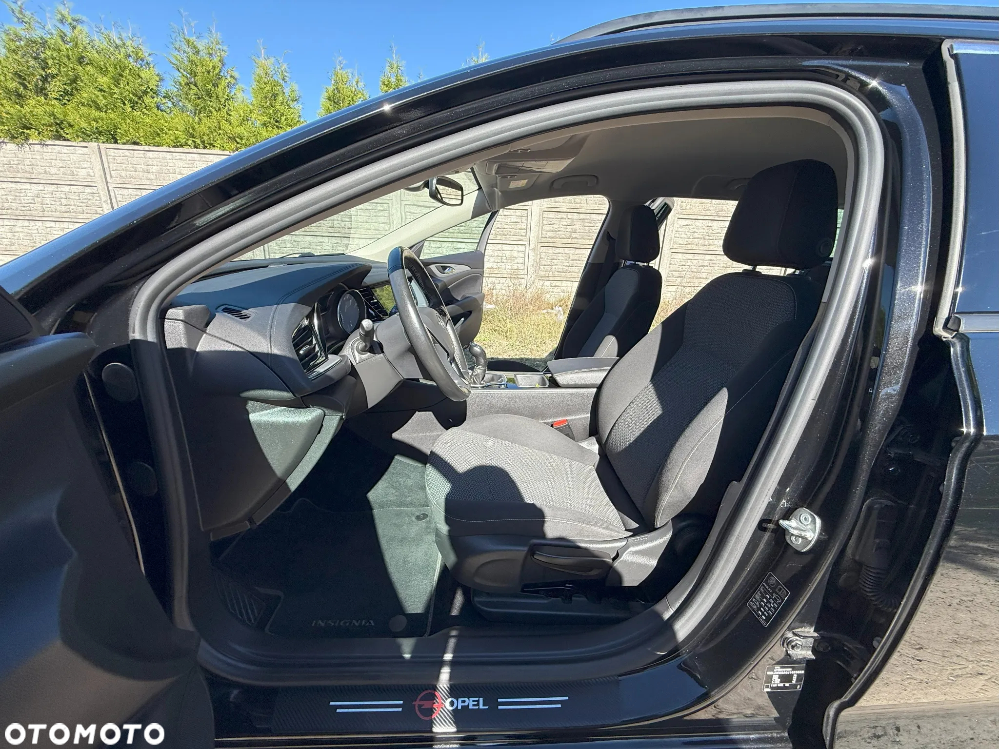 Opel Insignia 1.5 T Enjoy S&S Eco - 9