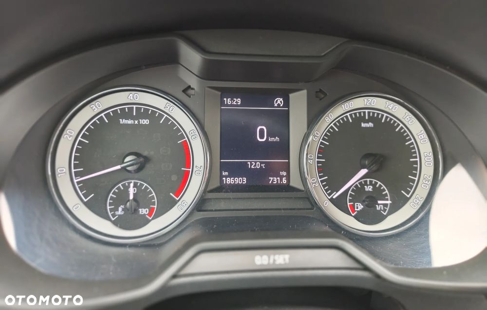 Skoda Octavia - 7