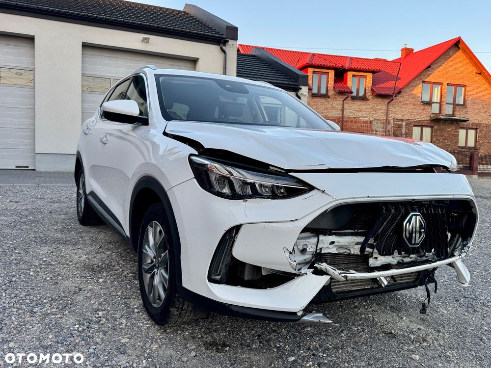 MG HS 1.5 T-GDI Exclusive DCT - 7