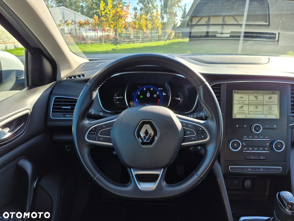Renault Megane TCe 115 GPF ZEN - 15