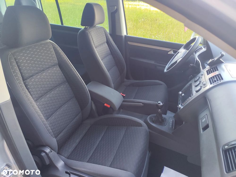 Volkswagen Touran 1.9 TDI Trendline - 15