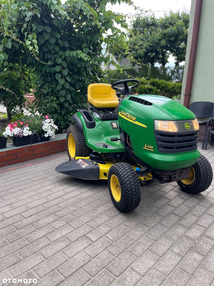 John Deere L130 Hydrostat 23km 48” deck - 8