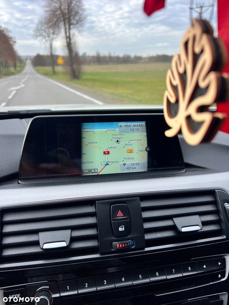 BMW Seria 3 320d DPF Blue Performance Edition Sport - 31