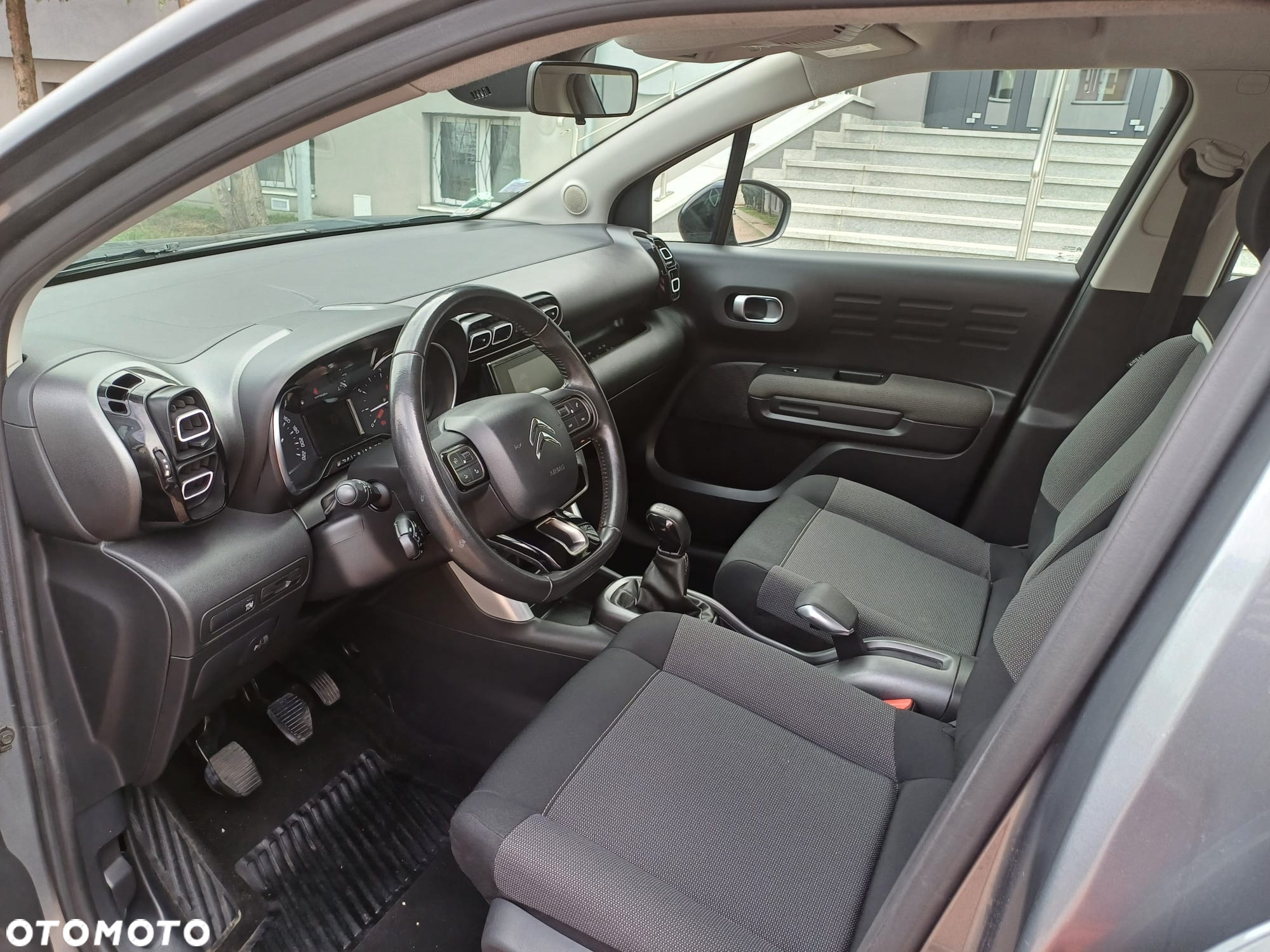 Citroën C3 Aircross 1.6 BlueHDi Shine S&S - 8