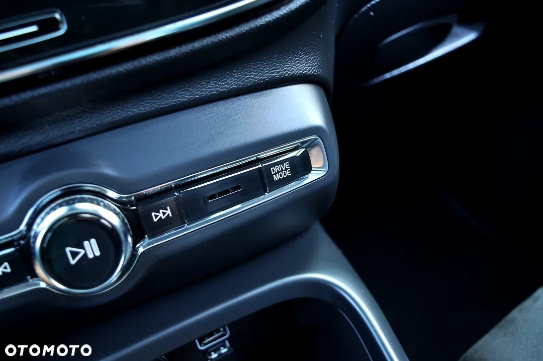 Volvo XC 40 D3 R-Design - 31