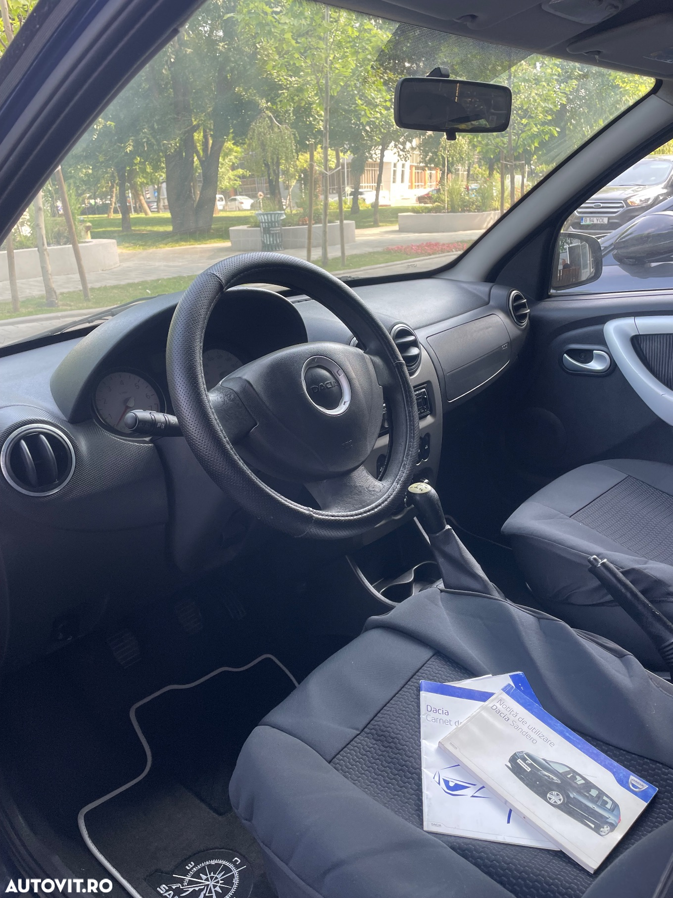 Dacia Sandero 1.4 MPI Ambiance - 9