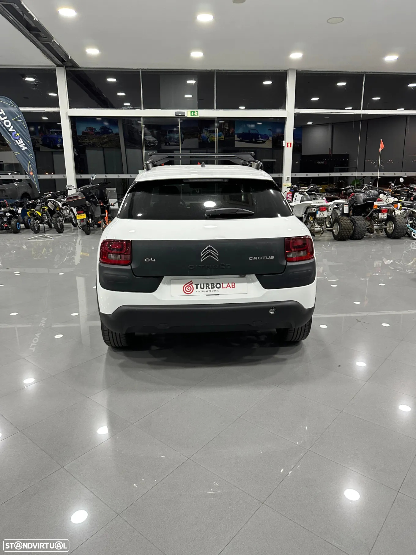 Citroën C4 Cactus 1.2 PureTech Shine Ed.Moonlight - 6
