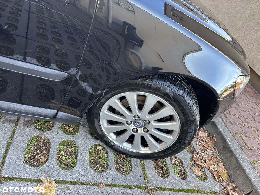 Volvo V50 - 4