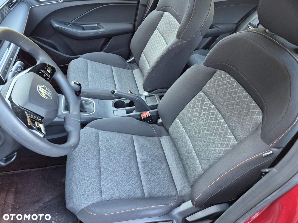 MG MG3 1.5 Excite - 16