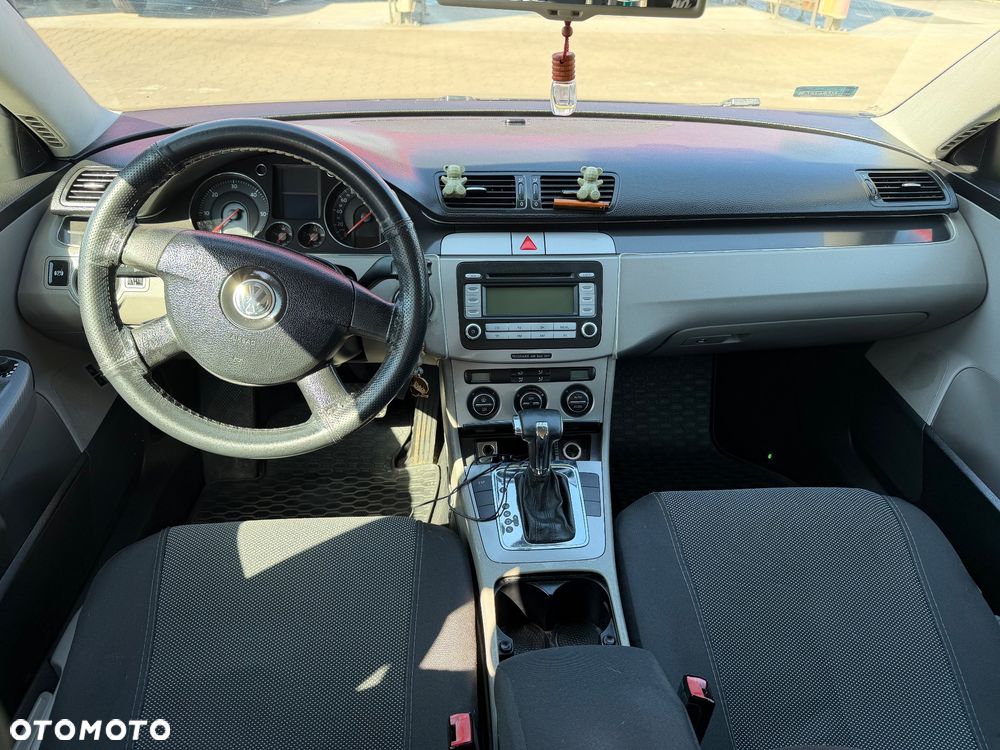 Volkswagen Passat - 7
