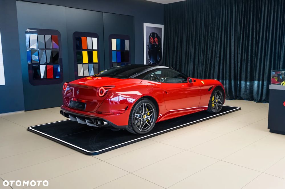 Ferrari California T - 6