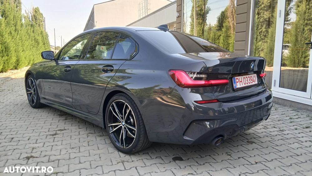 BMW Seria 3 318i Aut. M Sport - 12