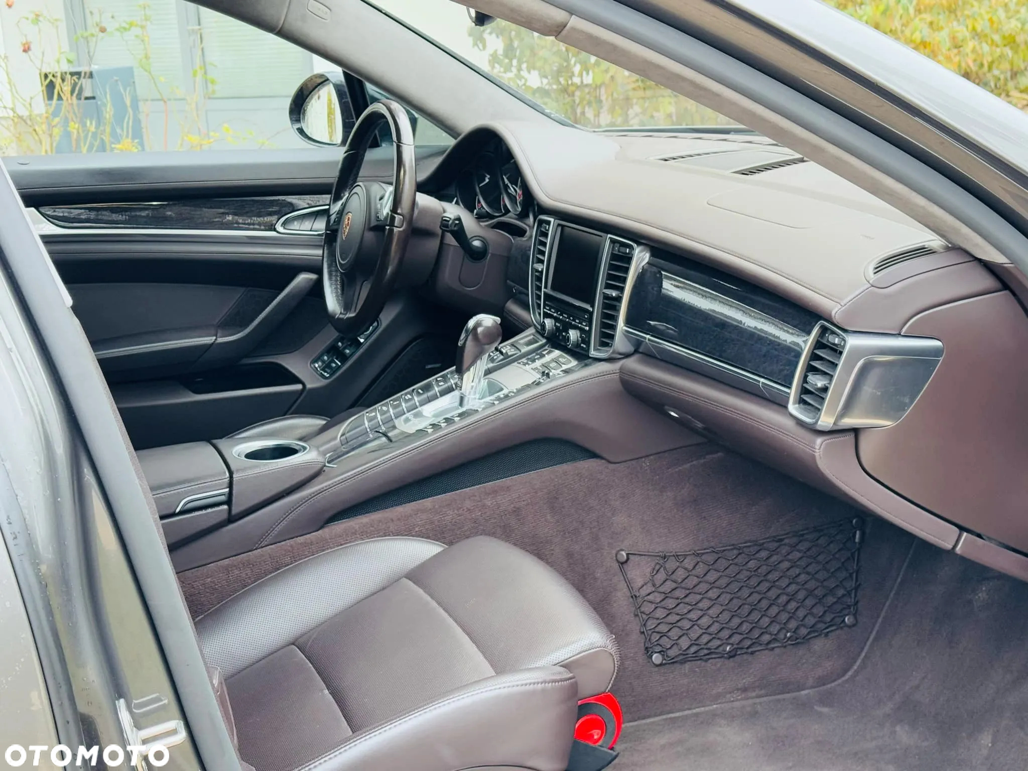 Porsche Panamera Turbo Executive - 28