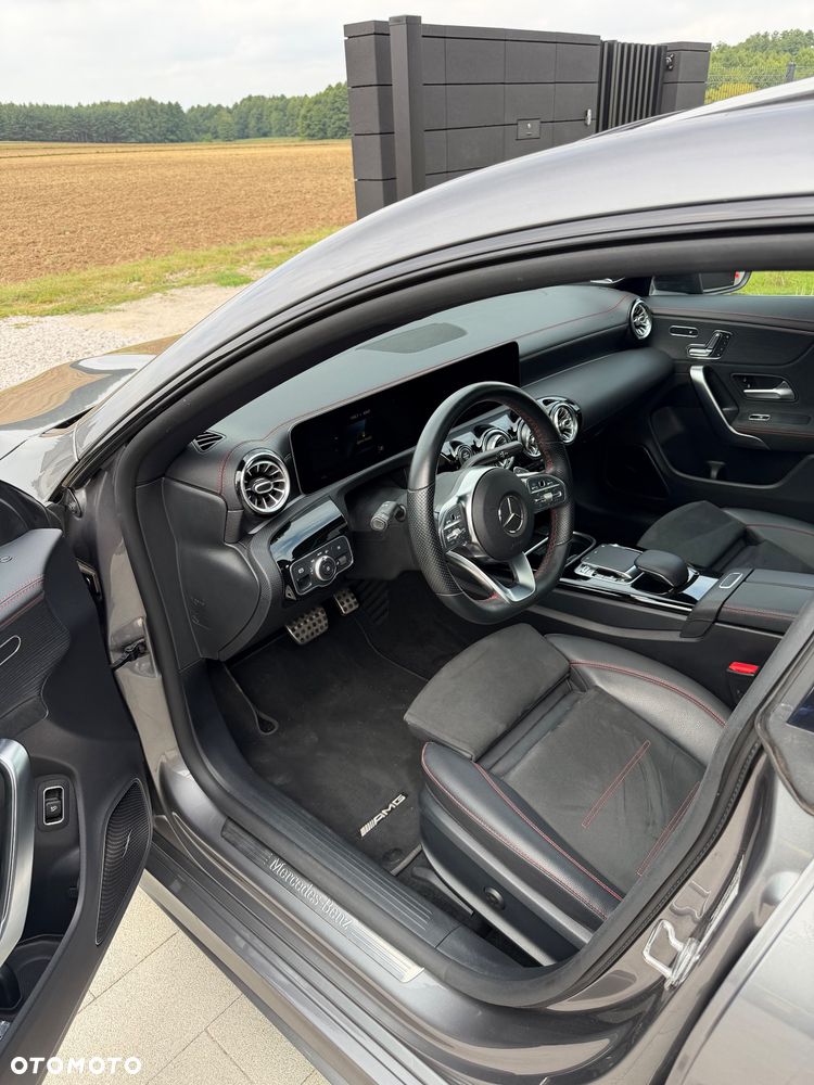 Mercedes-Benz CLA 250 4-Matic AMG Line 7G-DCT - 8