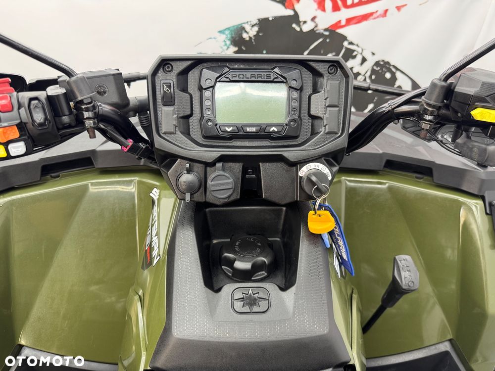 Polaris Sportsman - 19
