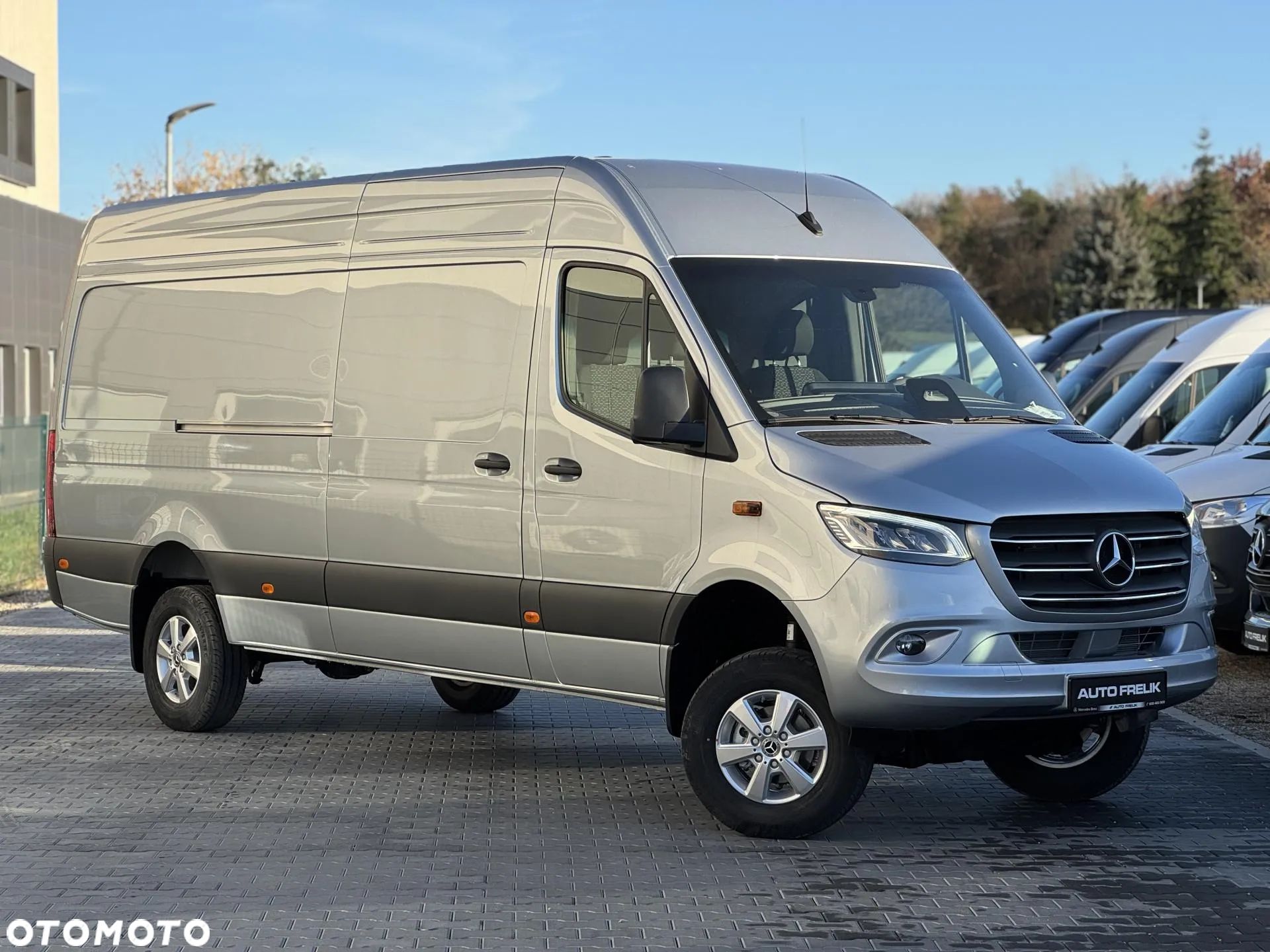 Mercedes-Benz Sprinter - 1