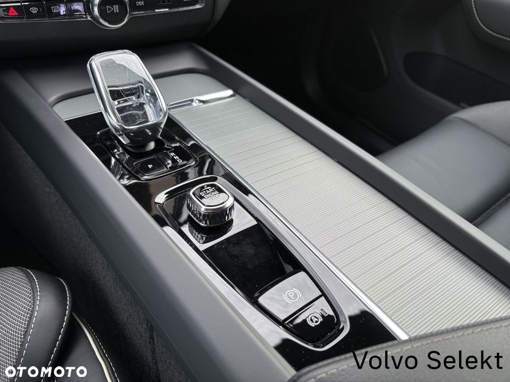 Volvo XC 60 - 16