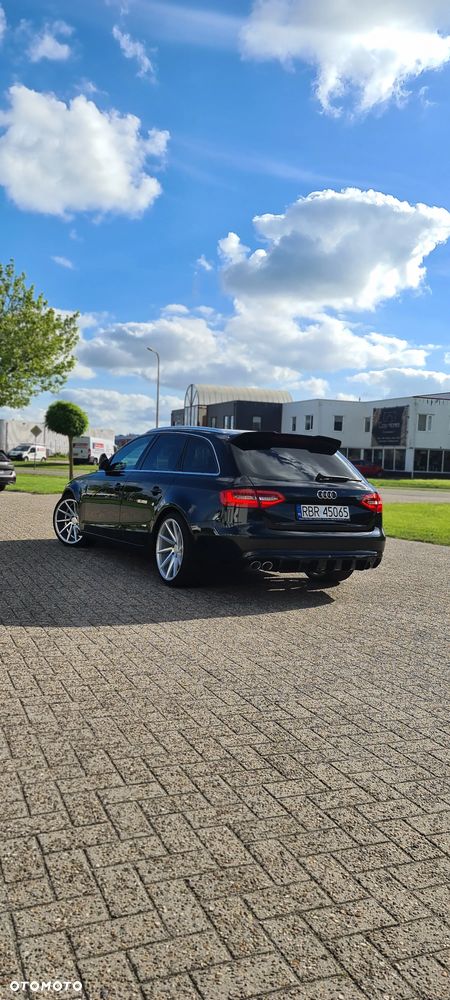 Audi A4 Avant 2.0 TDI DPF clean diesel S line Sportpaket - 12