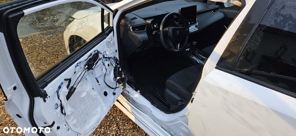 Toyota Corolla 1.8 Business Edition - 15