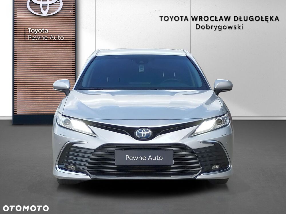 Toyota Camry 2.5 Hybrid Executive CVT - 6