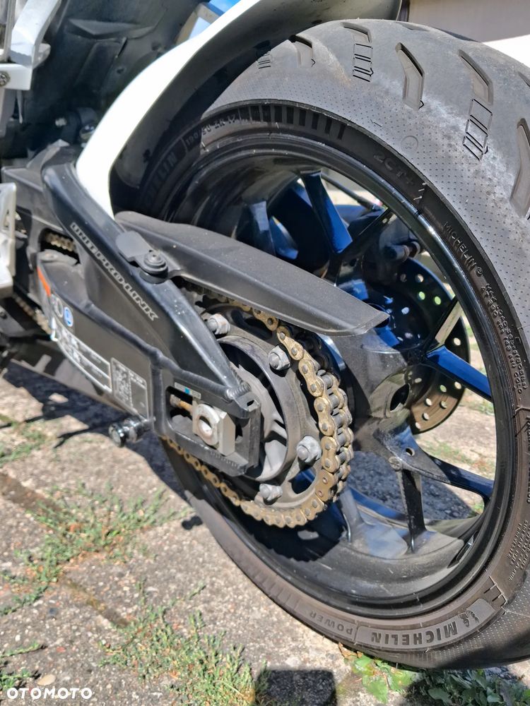 Honda CBR - 14