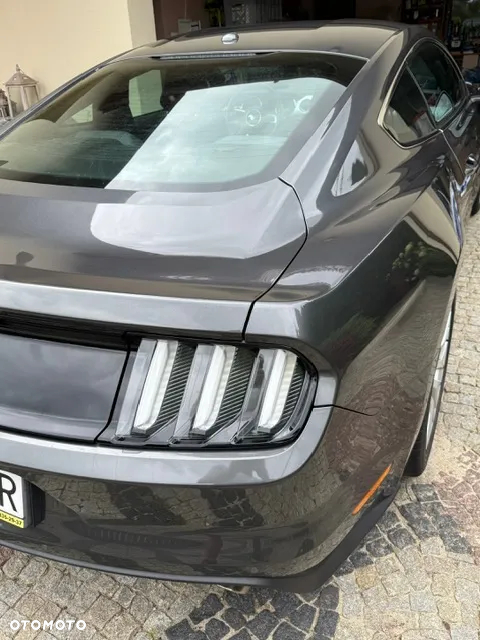 Ford Mustang 5.0 V8 GT - 7