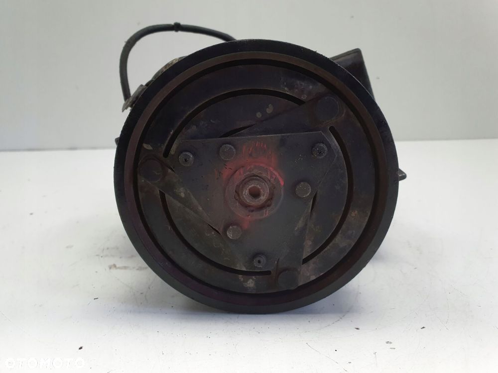 Renault Laguna III 1.5 DCI SPRĘŻARKA KLIMATYZACJI pompa - 4