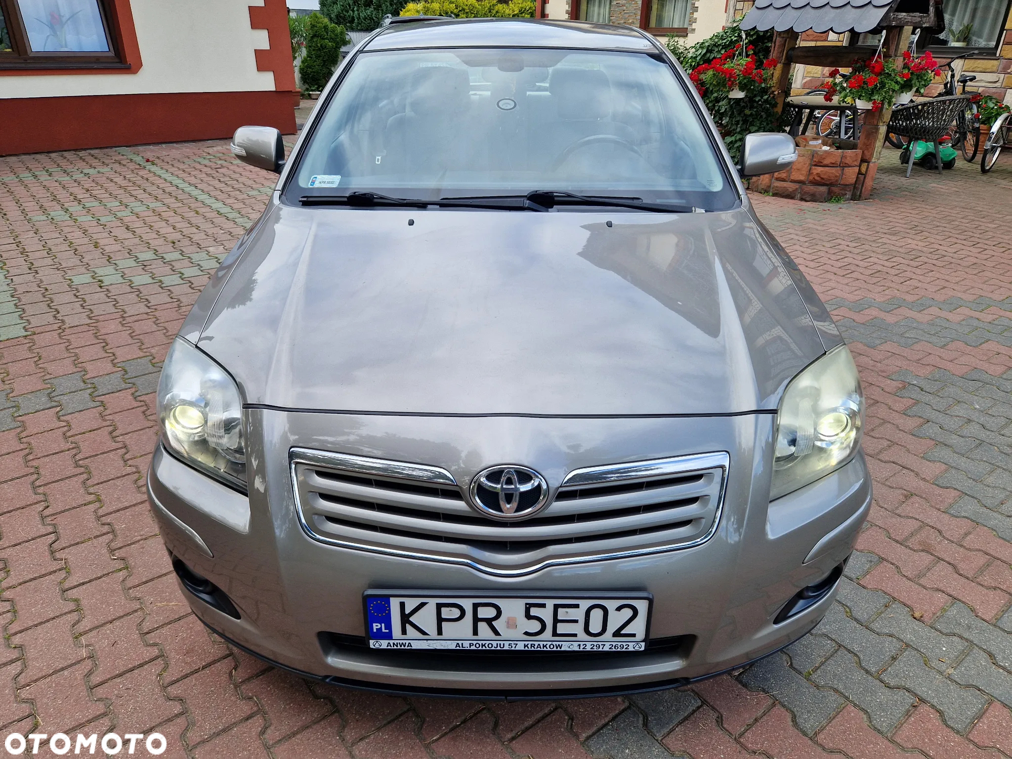 Toyota Avensis 1.8 VVT-i Sol - 30