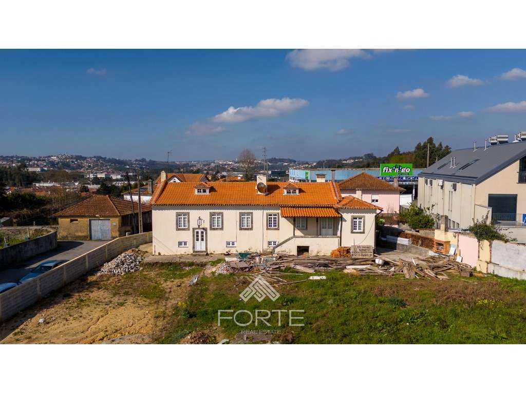 Moradia e Terreno para Venda em Oliveira de Azemeis - Grande imagem: 3/36