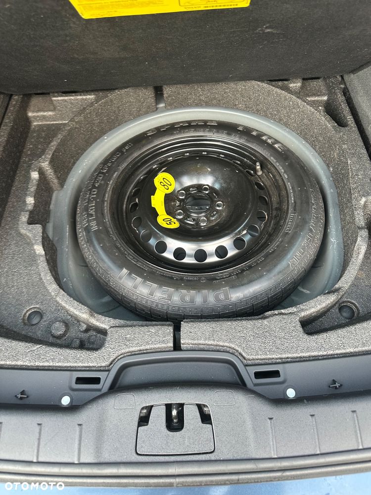 Volvo V50 2.0 Momentum - 18