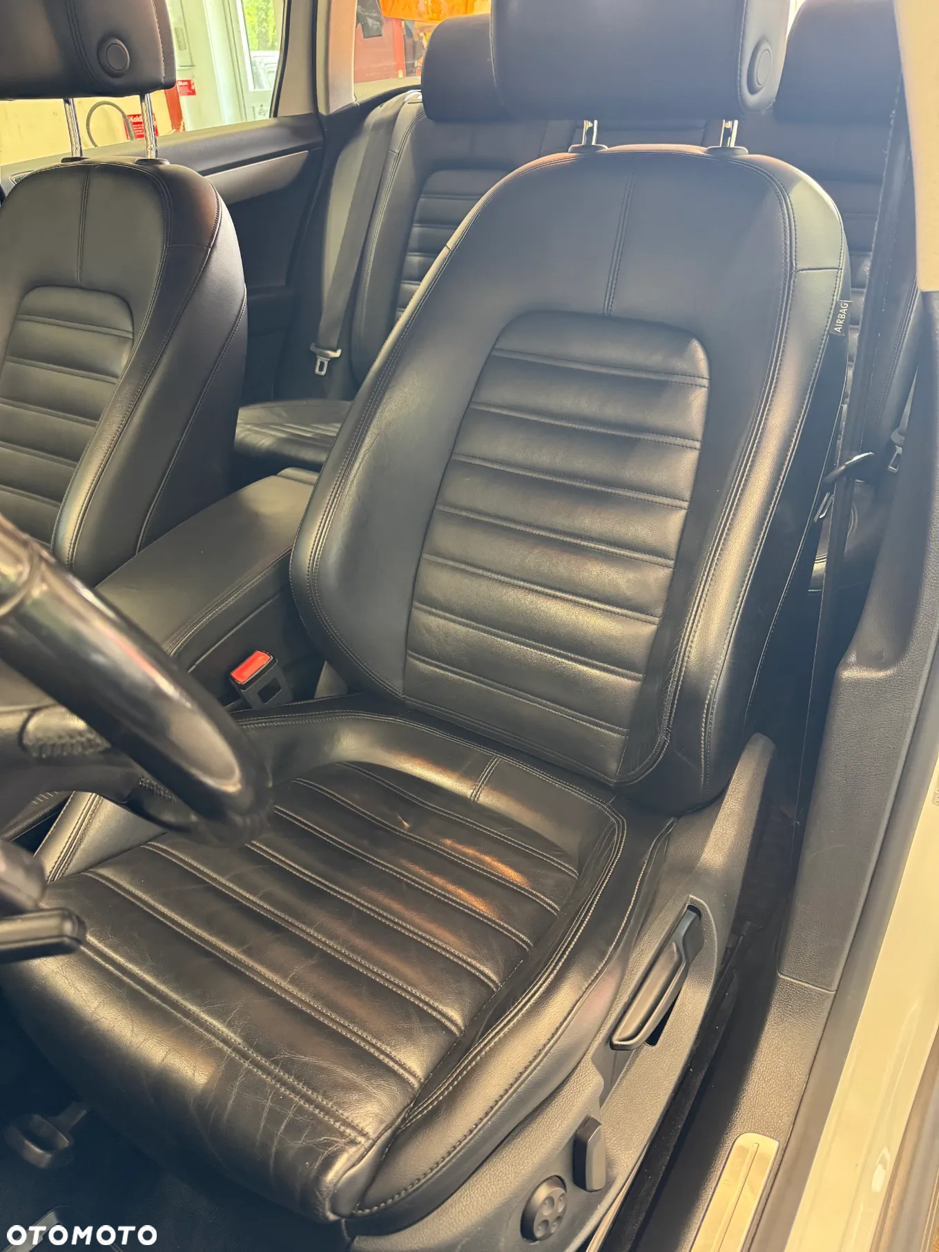 Volkswagen Passat 2.0 TDI Highline DSG - 19