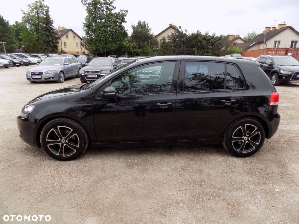 Volkswagen Golf - 14