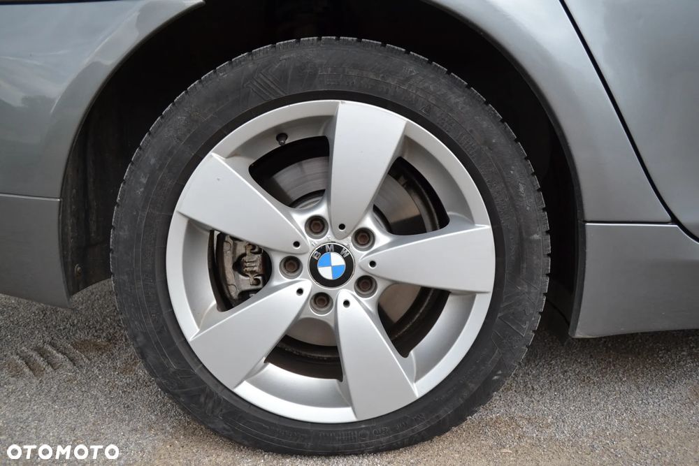 BMW Seria 5 530i xDrive - 33