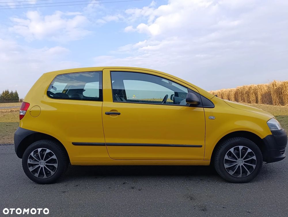 Volkswagen Fox - 4