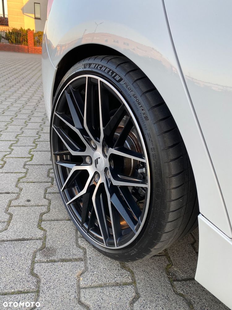 BMW Seria 1 120d M Sport - 8