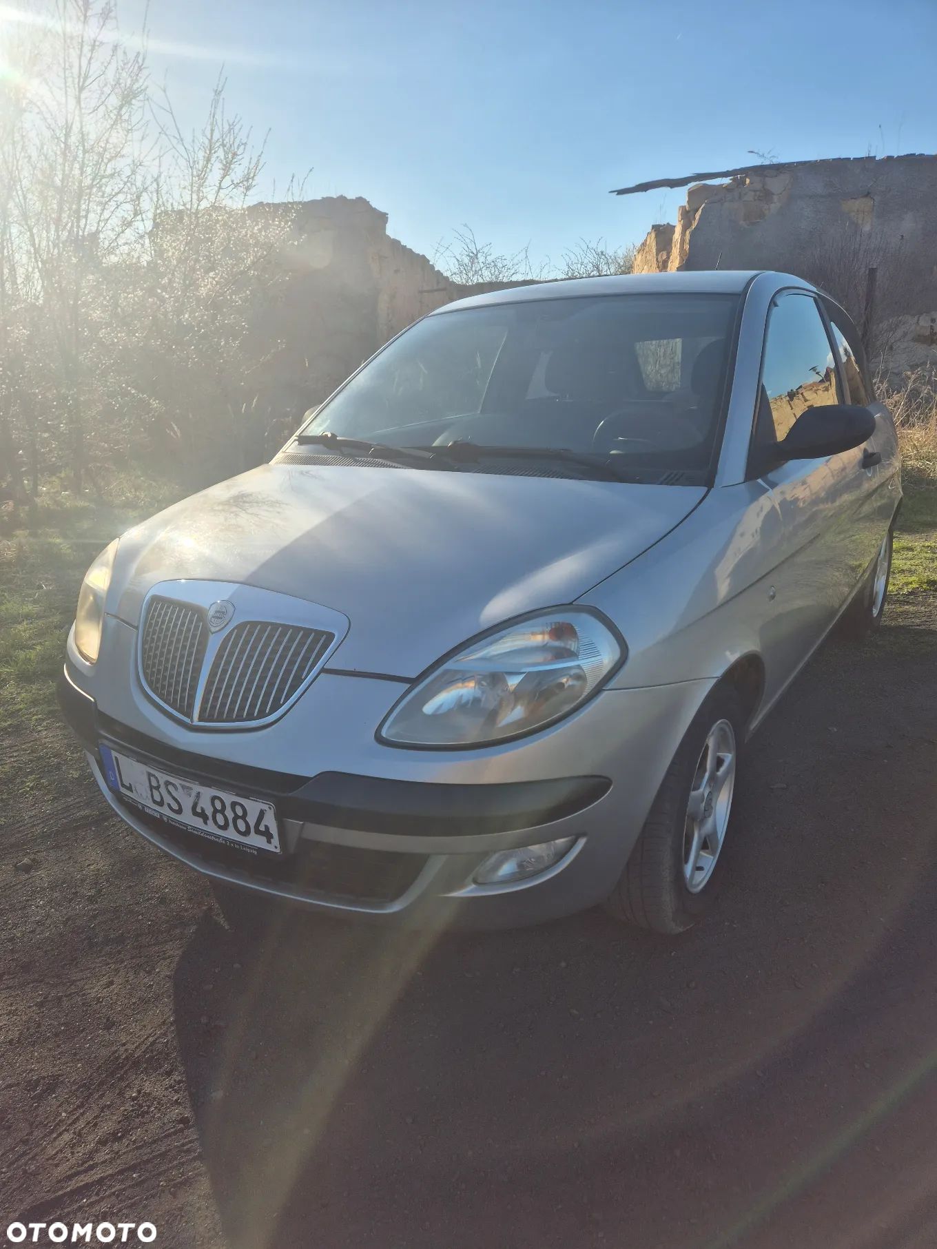 Lancia Ypsilon 1.2 8v - 1