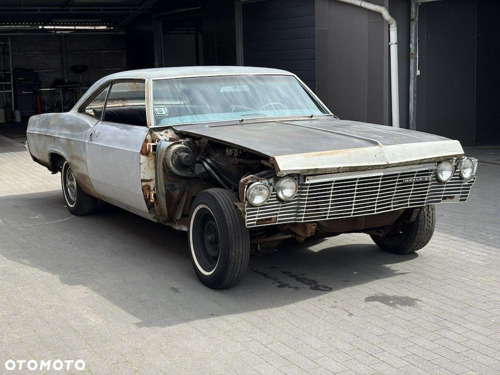 Chevrolet Impala - 2