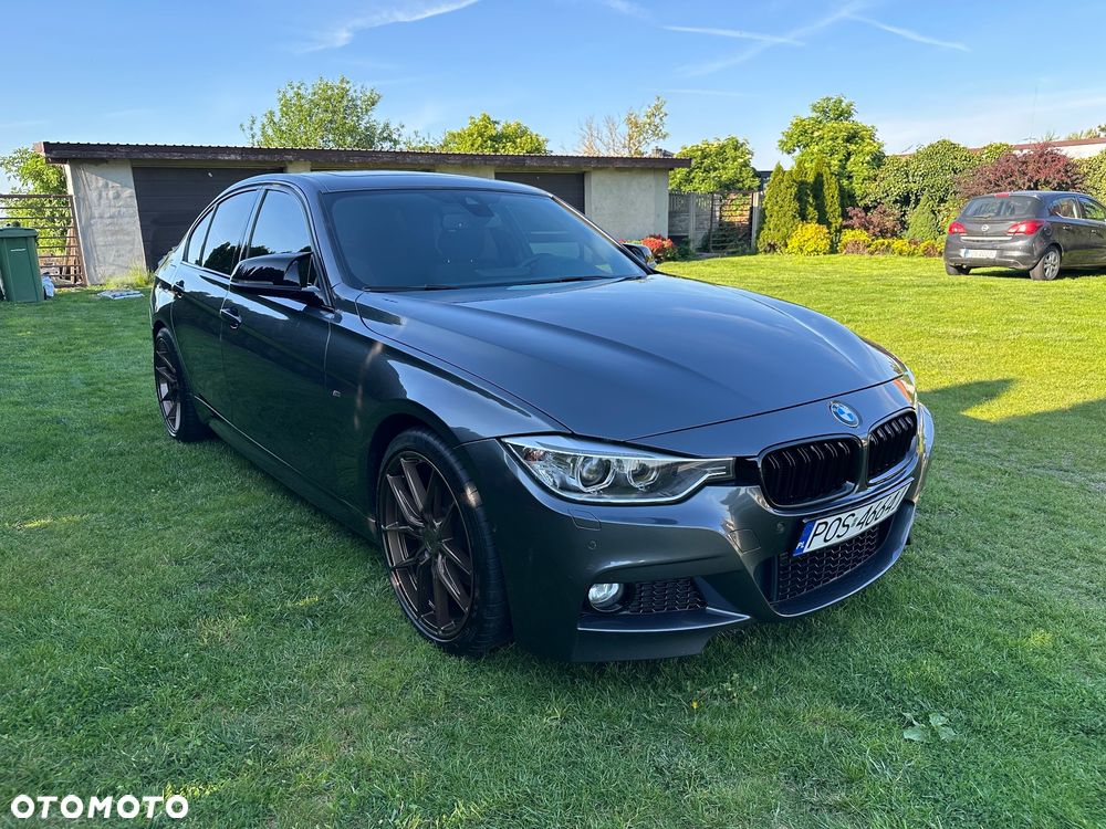 BMW Seria 3 328i Sport-Aut Sport Line - 12