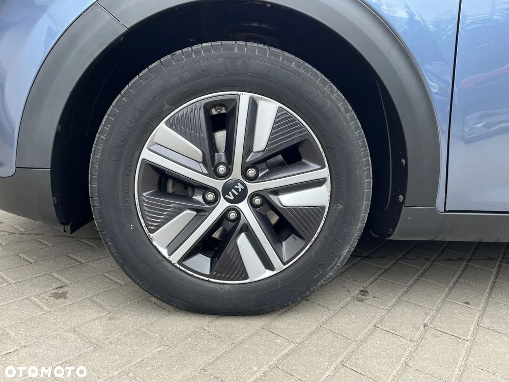 Kia Niro 1.6 GDI Hybrid L - 18