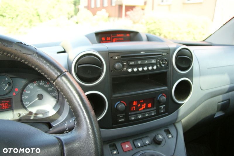 Citroën Berlingo 1.6i Prestige - 8