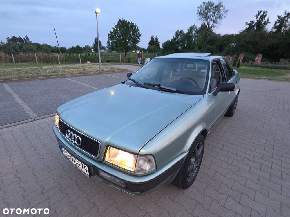 Audi 80 2.0 E - 1