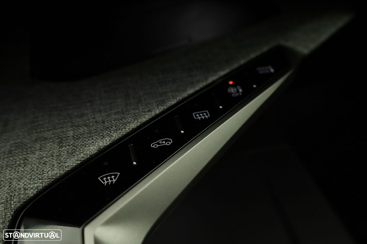 Peugeot 3008 1.2 Hybrid Allure e-DCS6 - 14