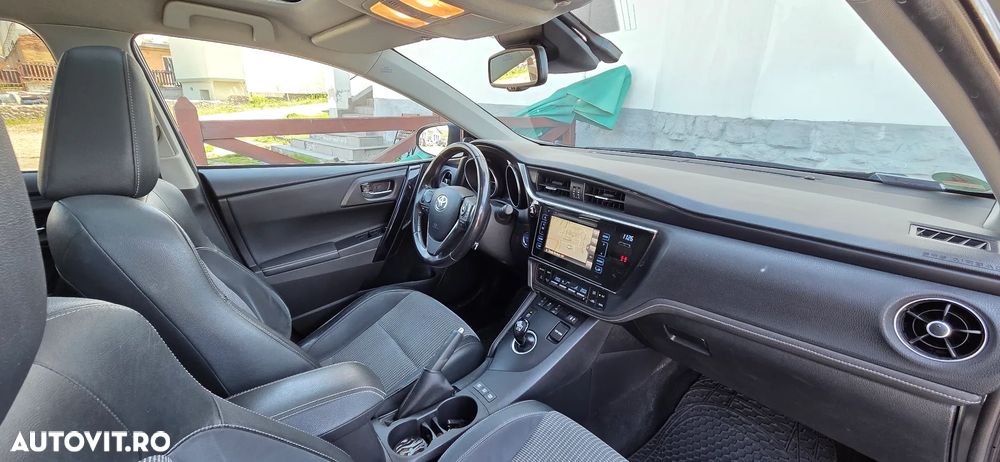 Toyota Auris 1.8 VVT-i Automatik Executive - 13