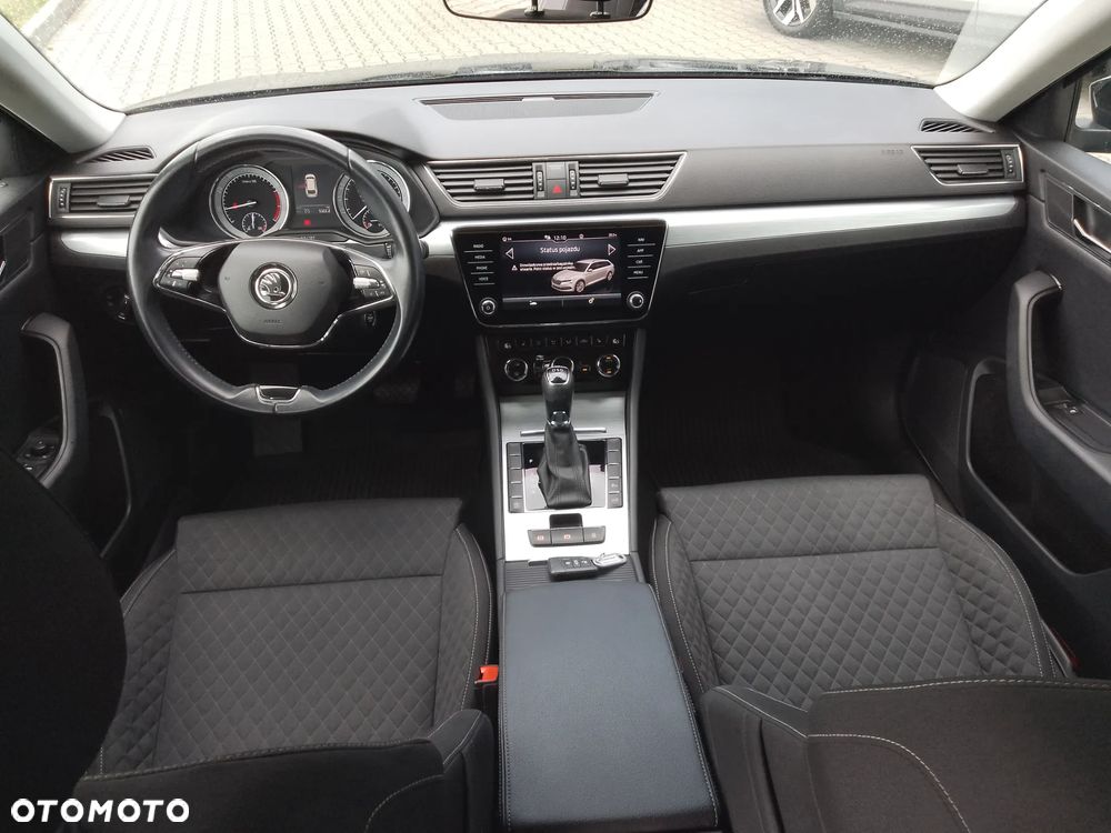 Skoda Superb 1.5 TSI Ambition DSG - 17