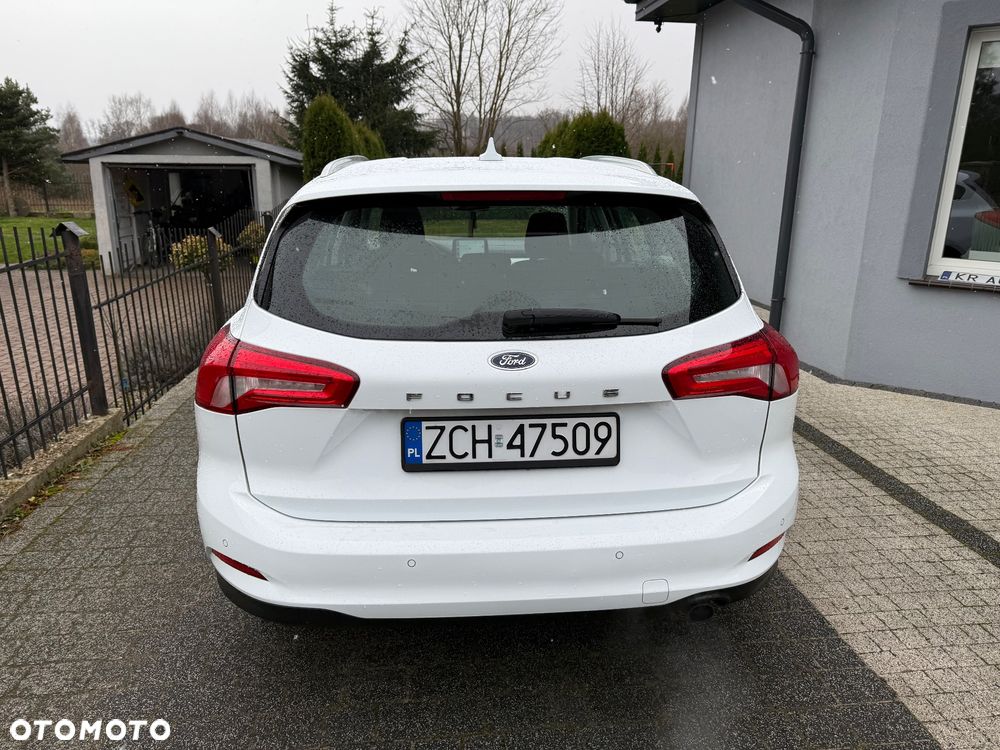 Ford Focus 1.5 TDCi DPF Start-Stopp-System Ambiente - 18