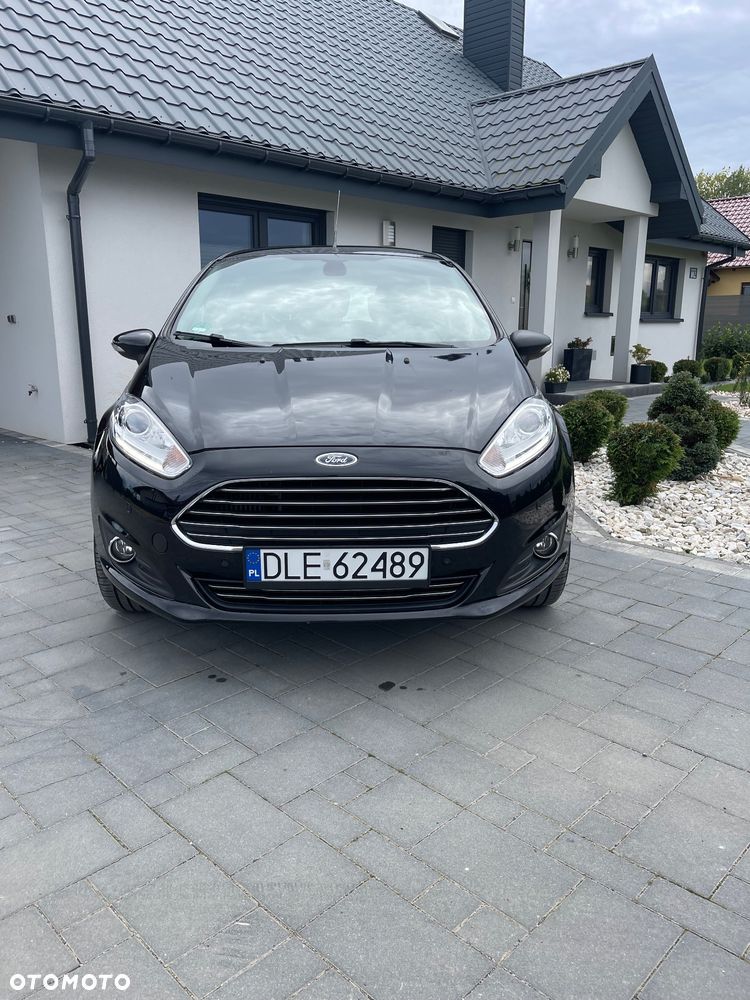 Ford Fiesta - 2