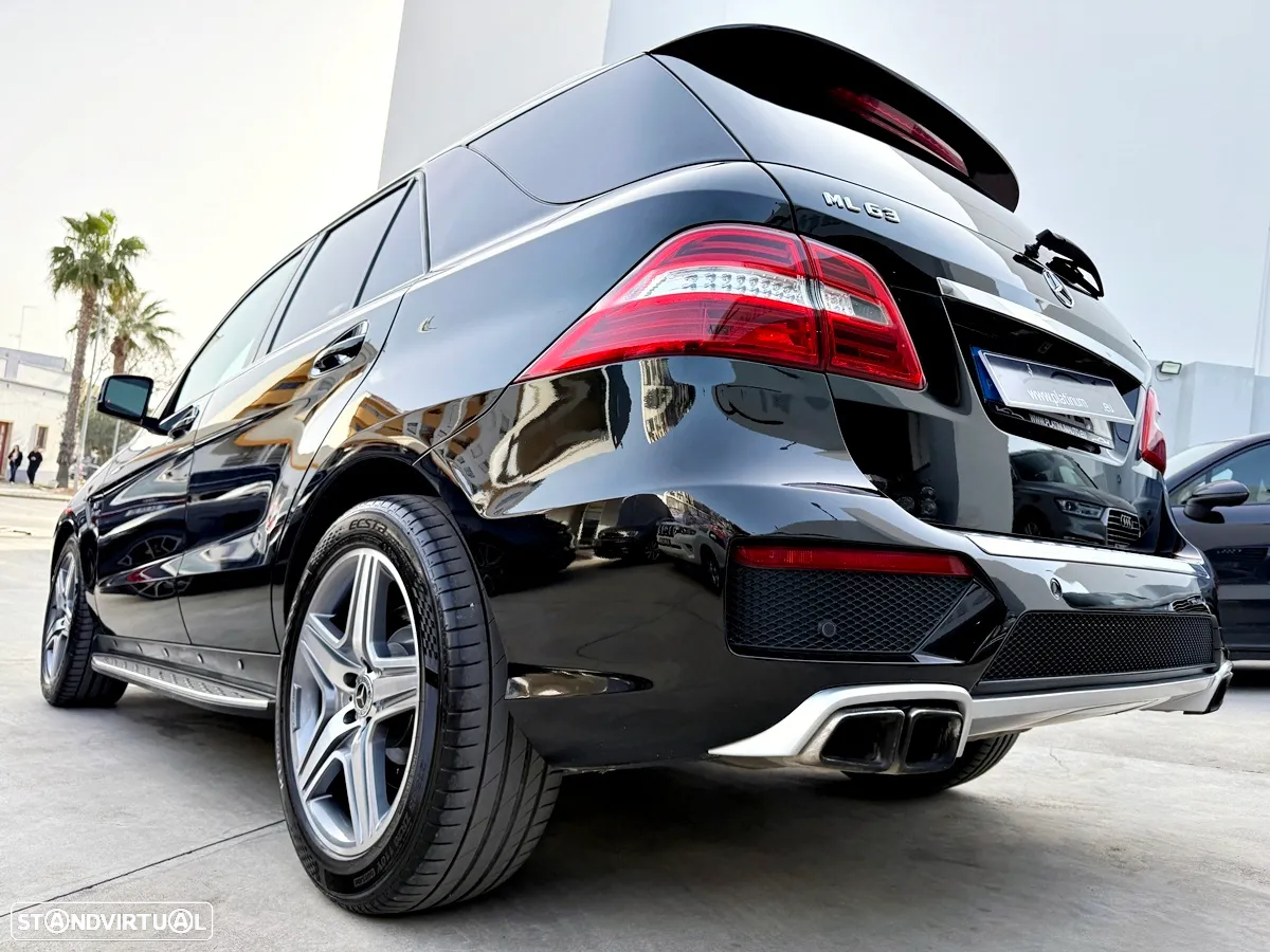 Mercedes-Benz ML 63 AMG 4Matic SpeedshiftFT 7G-TRONIC Performance Package - 47