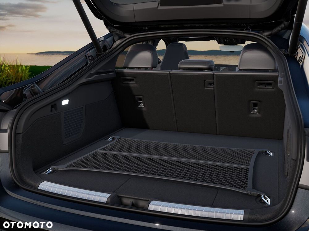 Audi RS5 Limousine - 9