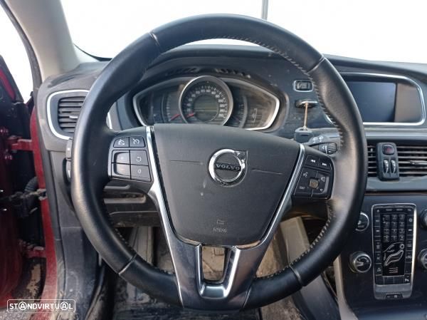 Para Peças Volvo V40 Hatchback (525, 526) - 8