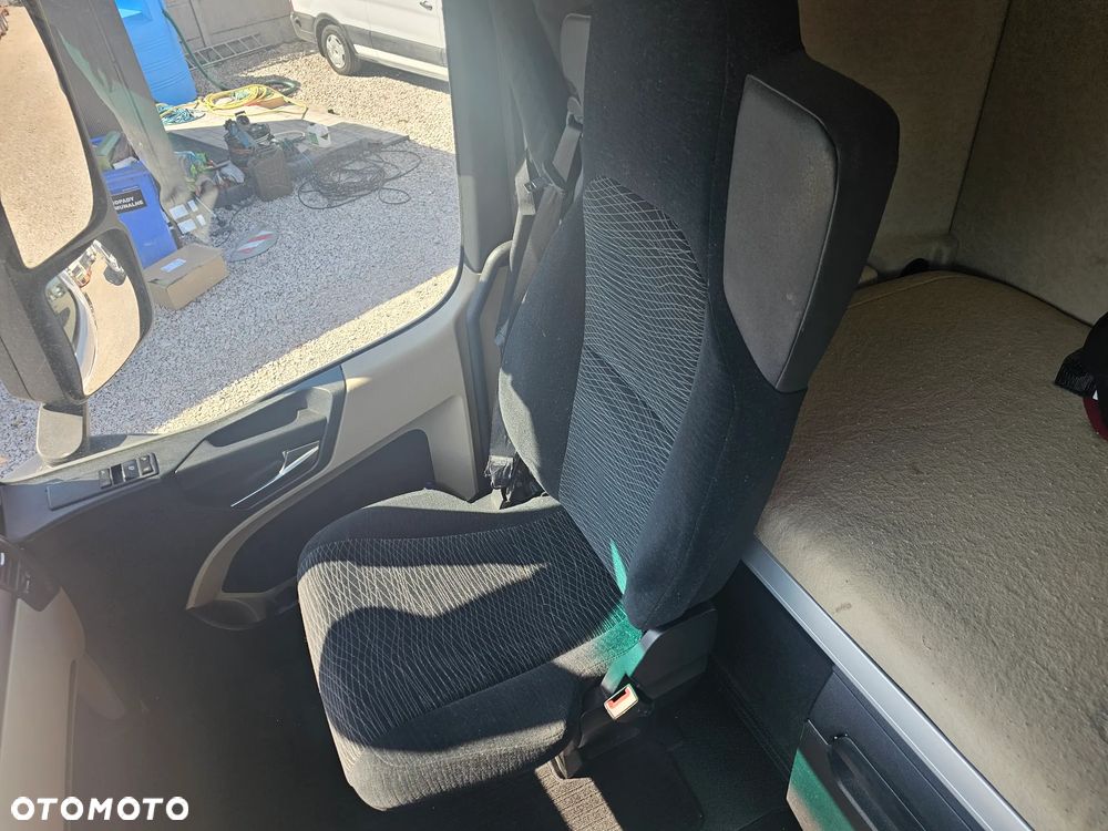 Mercedes-Benz Actros - 18